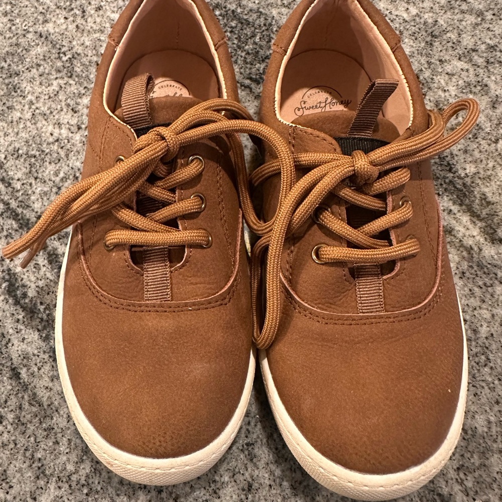 SweetHoney Brown Kids Sneakers